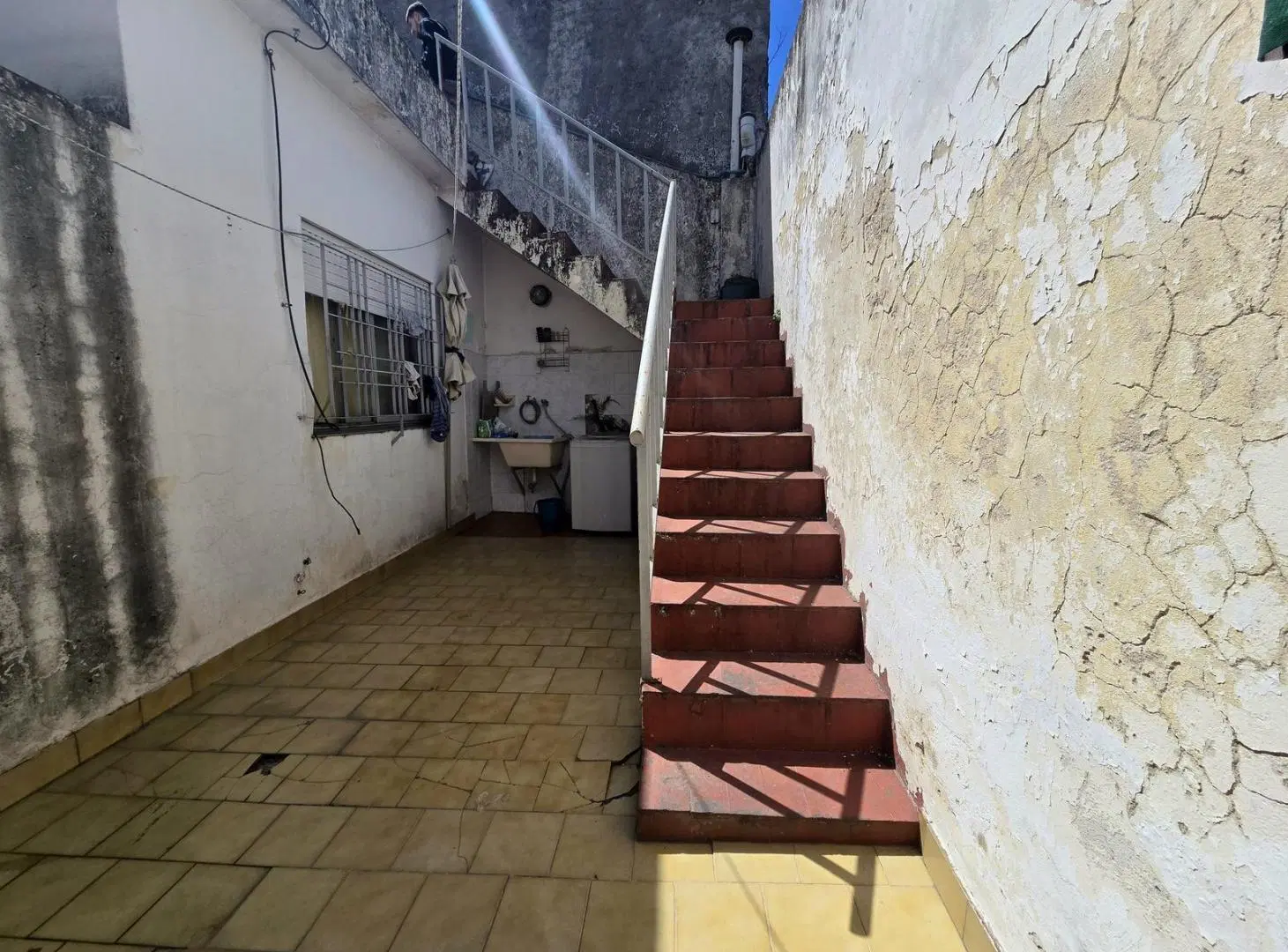 VENTA PH, 3 AMBIENTES, PATIO Y TERRAZA PROPIOS, CIUDADELA 2