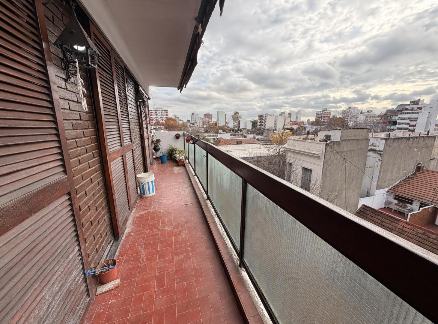 Departamento en Alquiler 4 ambientes, gran vista abierta, balcon corrido