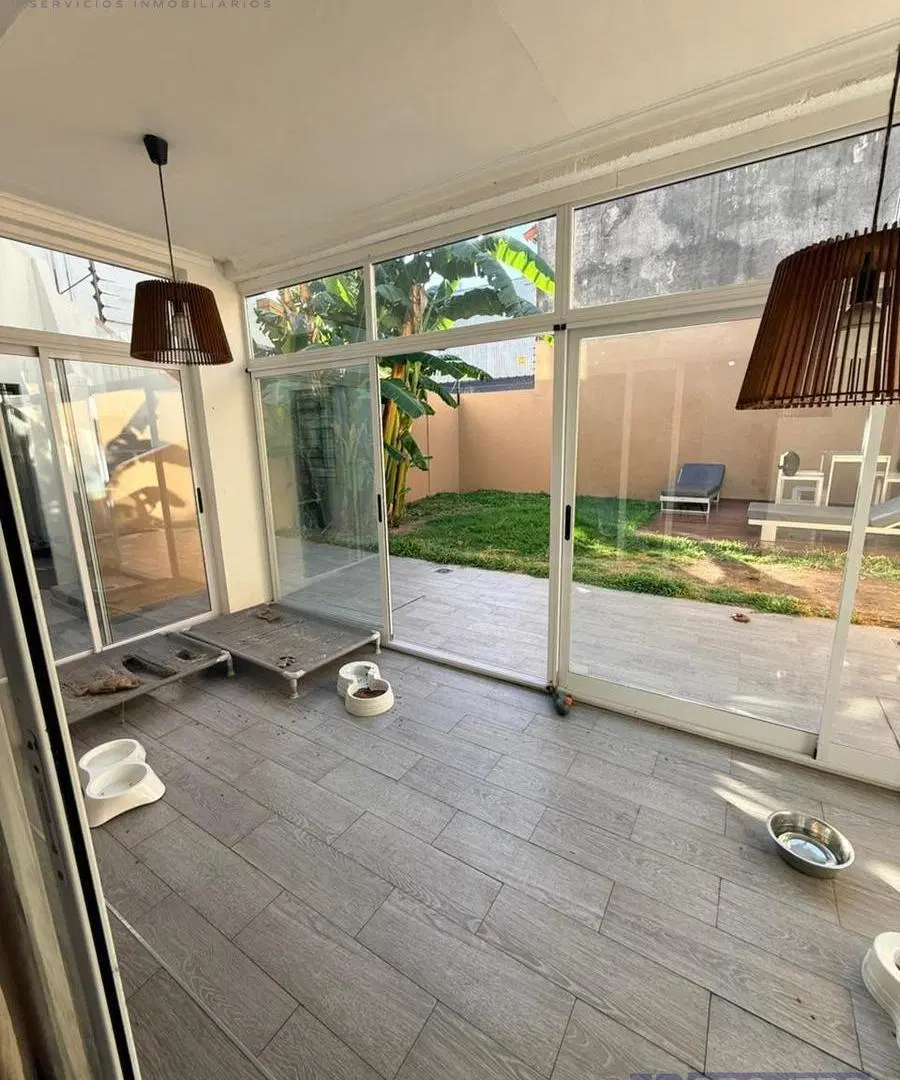 Casa en Alquiler 4 ambientes IMPECABLE GRAN ZONA 3