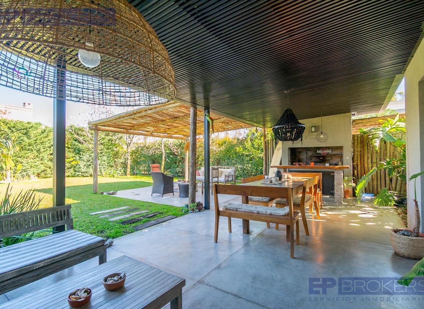 Foto de Casa 4 ambientes en venta en Las Liebres, imagen 2
