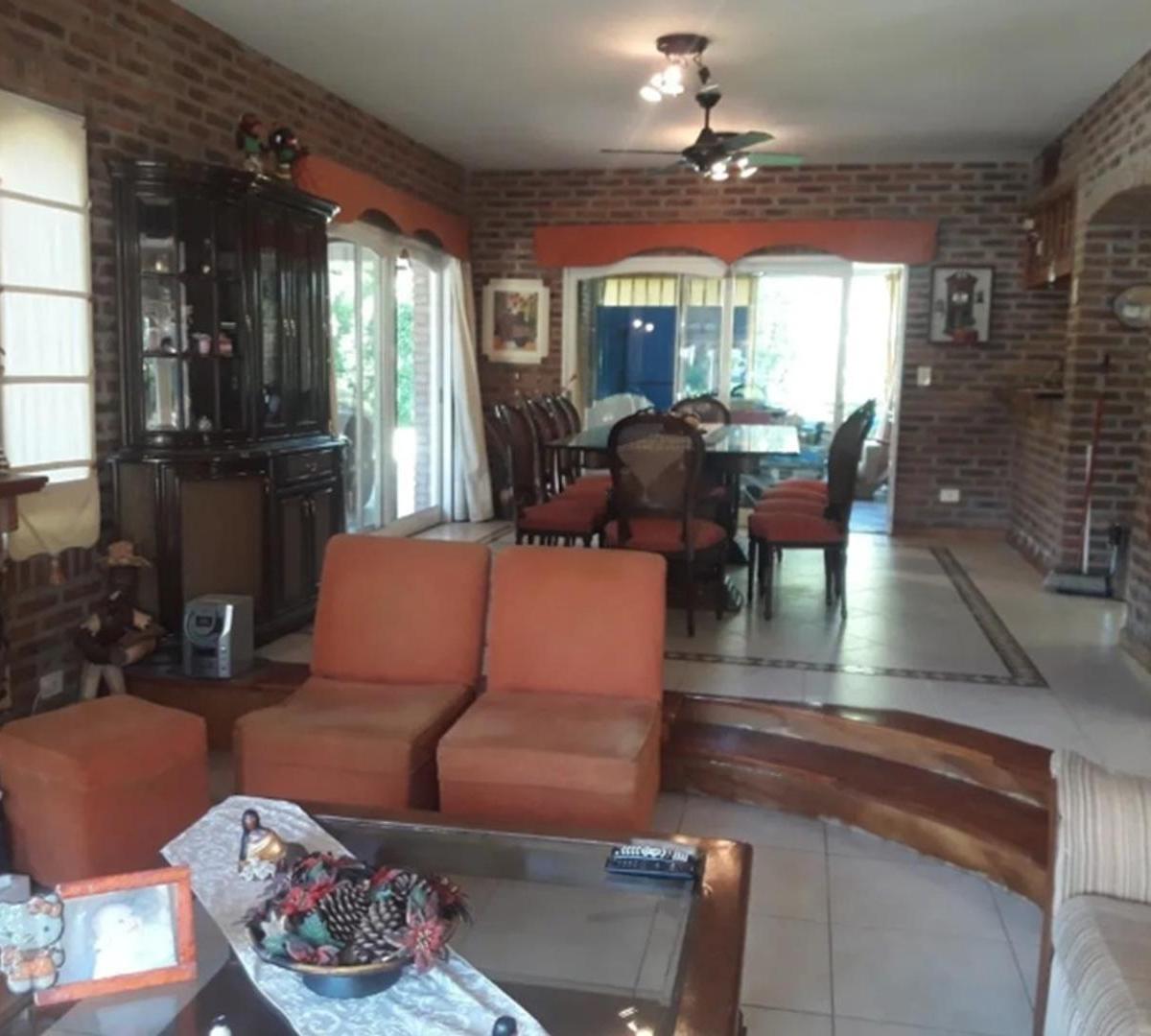 CASA VENTA MORENO "BANCO PROVINCIA"