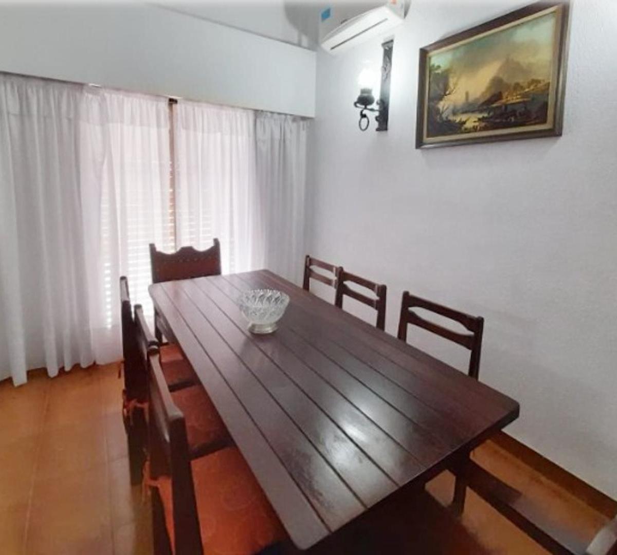 Excelente Chalet Zona Centro Ituzaingo Sur 1