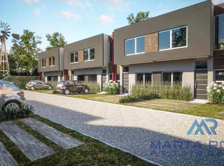 DUPLEX  EN ALQUILER ITUZAINGO 1