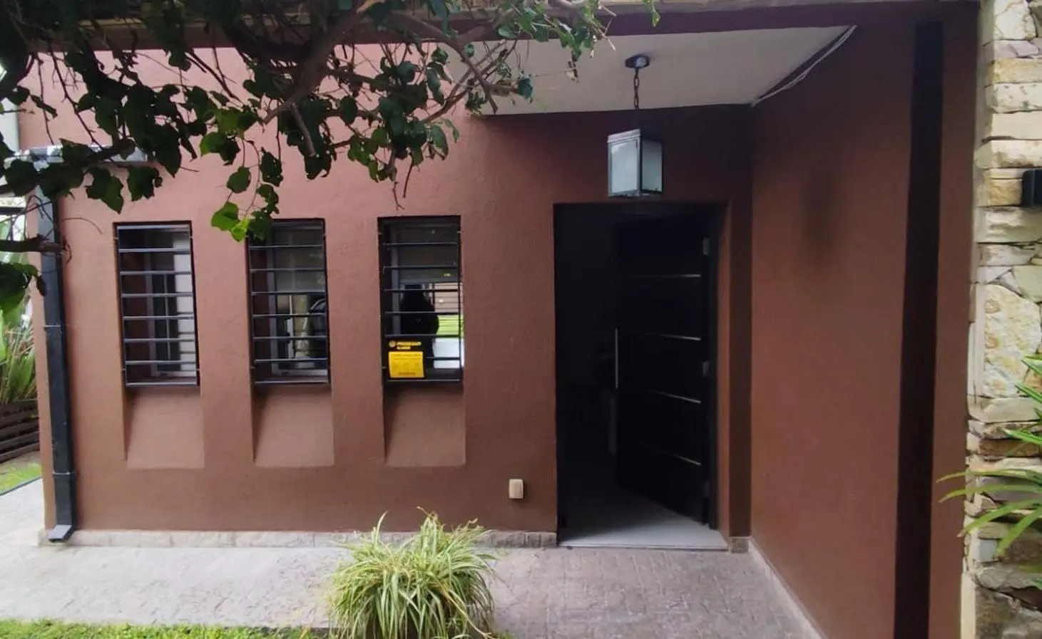 CASA VENTA ITUZAINGO 2