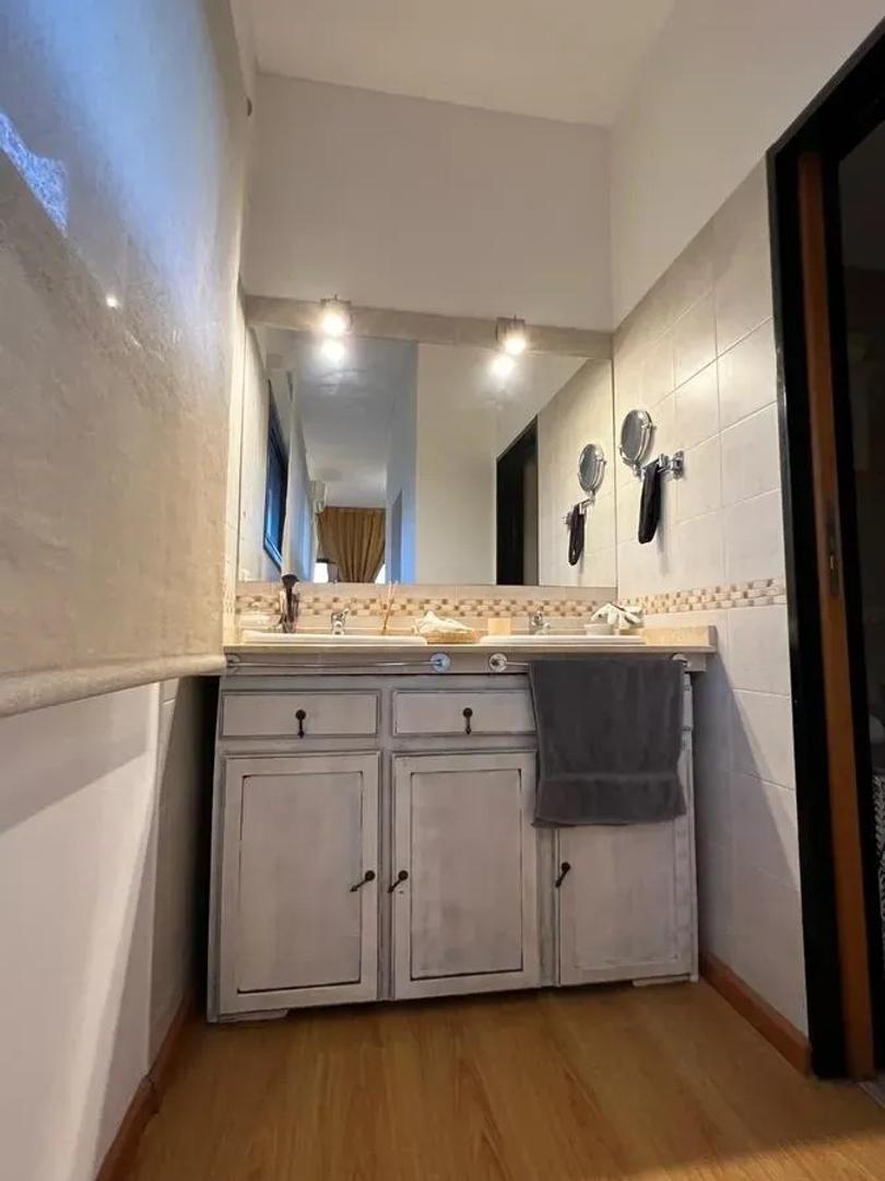 CASA MINIMALISTA ALQUILER ALTOS DEL SOL ITUZAINGO