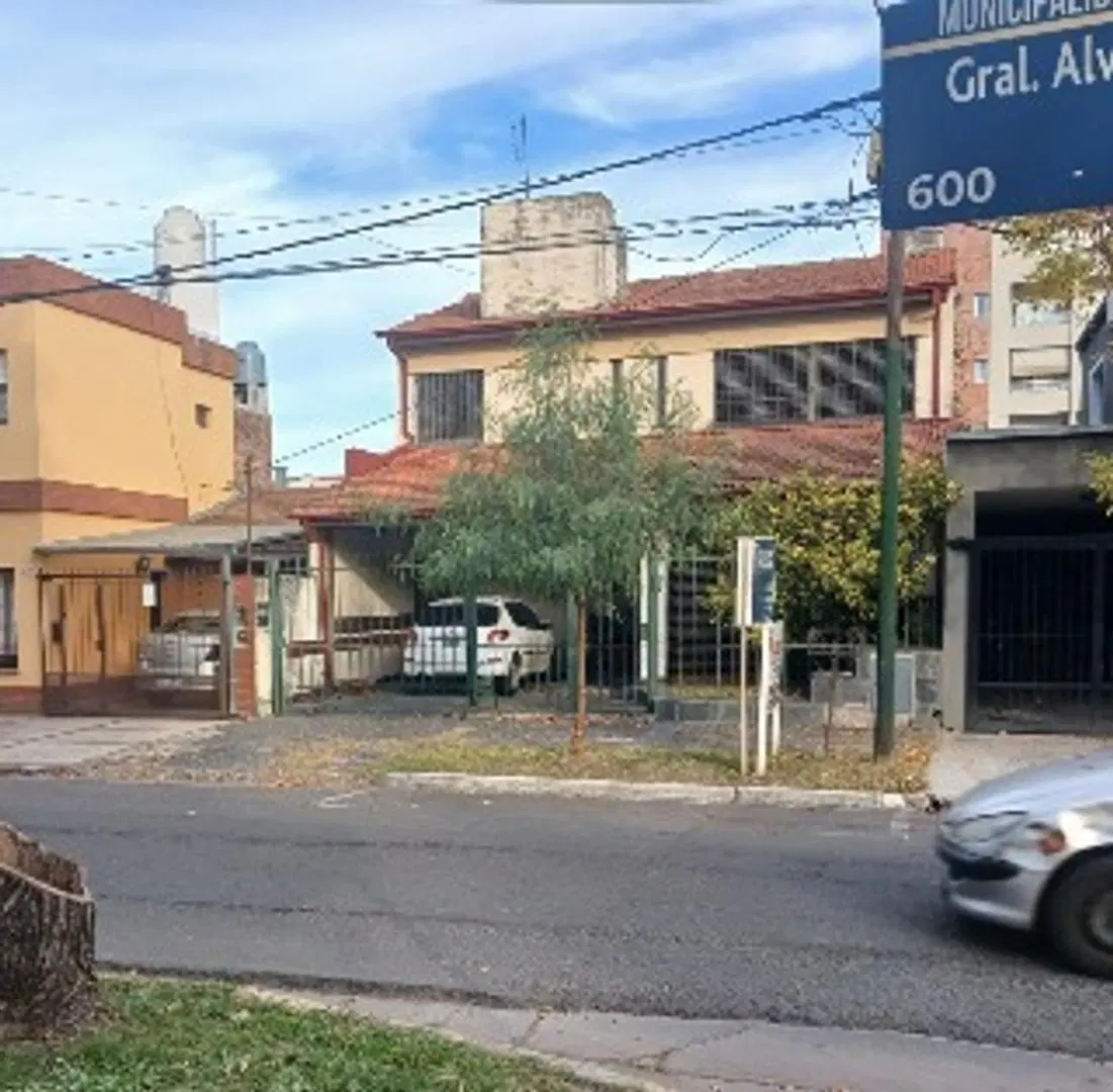 LOTE VENTA ITUZAINGO AREA CENTRAL 2