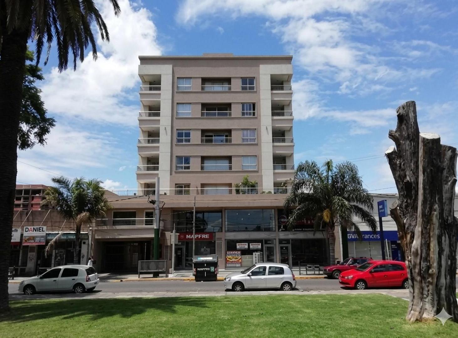 EXCELENTE MONOAMBIENTE DIVIDIDO ALQUILER ITUZAINGÓ SUR