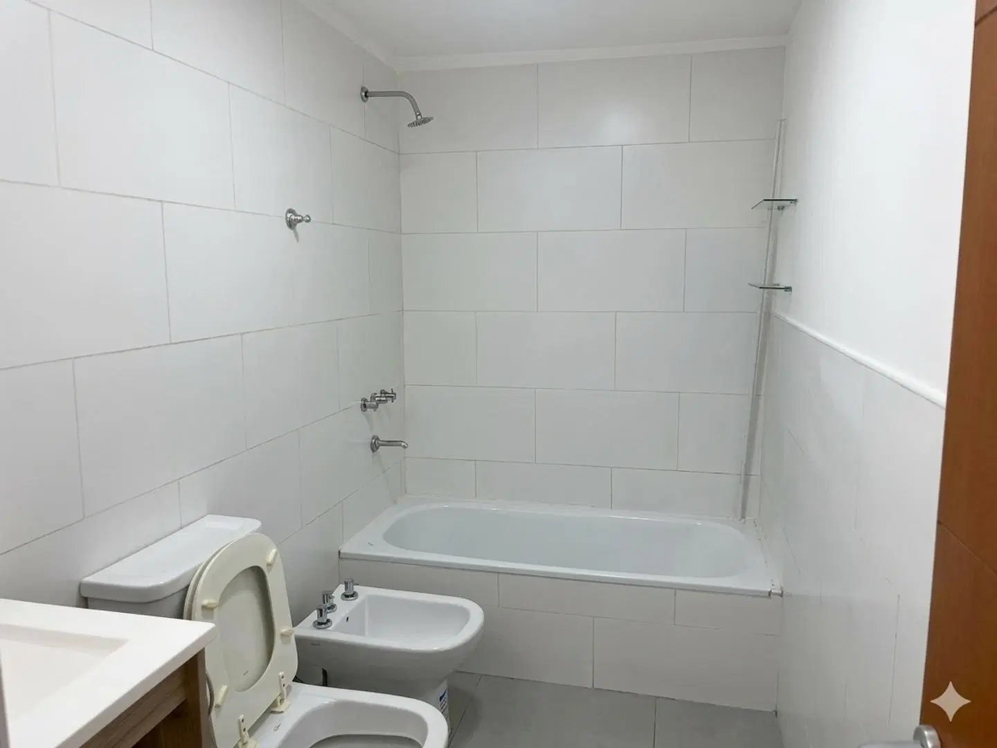 MONOAMBIENTE ALQUILER EDIFICIO PREMIUM ITUZAINGO 4
