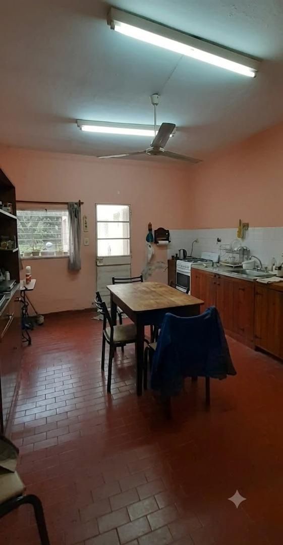 Foto de Chalet a Refaccionar con Gran Potencial en Venta – Ituzaingó, imagen 1