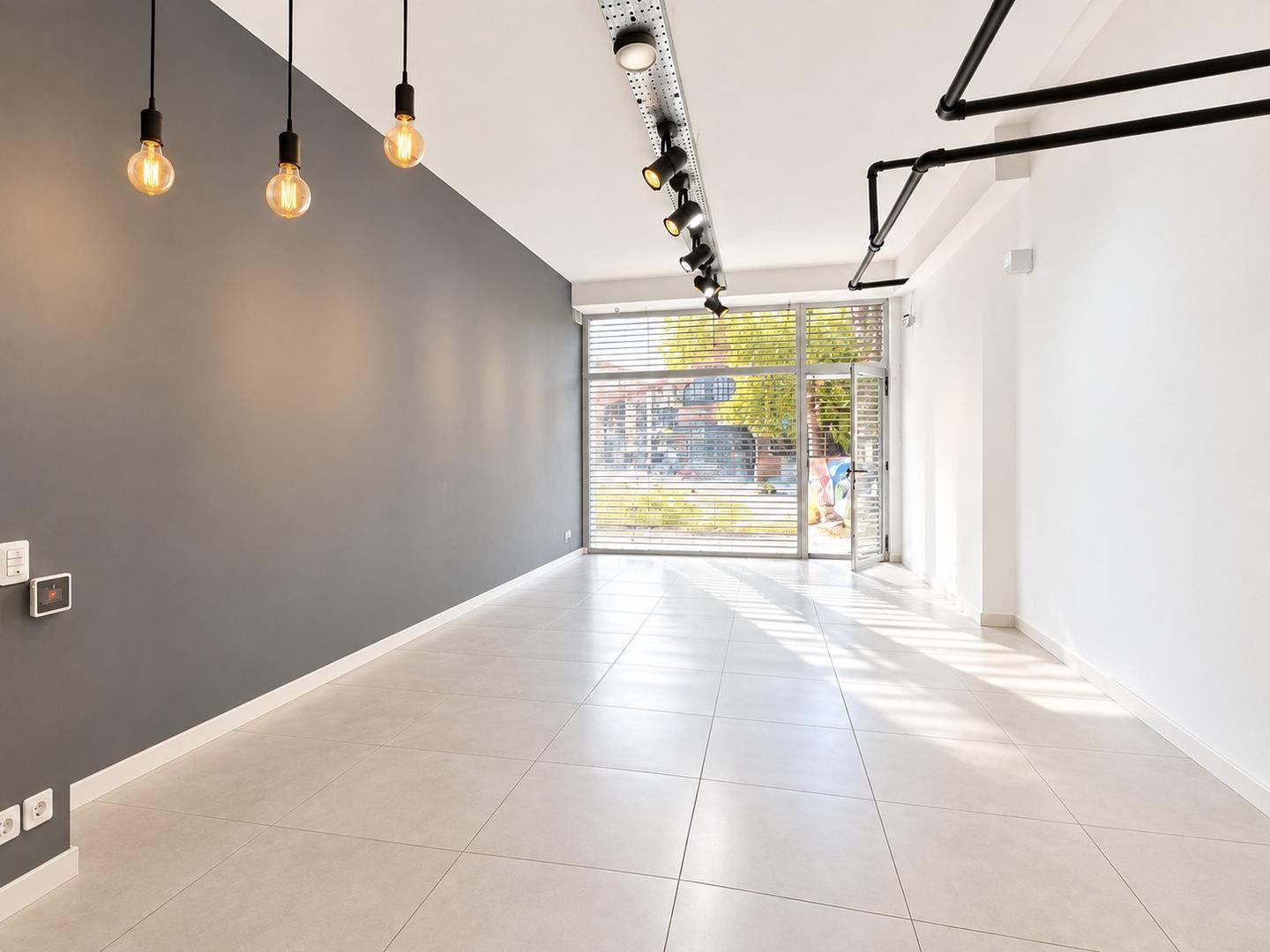 Foto de ALQUILER LOCAL COMERCIAL – ITUZAINGÓ NORTE, imagen 5