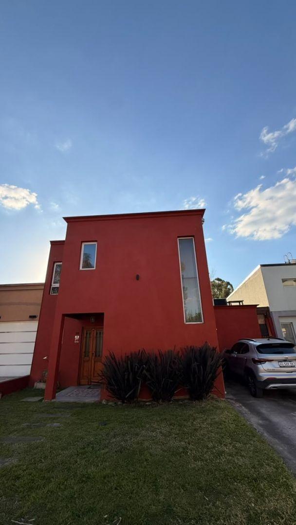 Foto de Casa en Venta 3 Ambientes con Pileta y Quincho - Agustinas 1, imagen 4