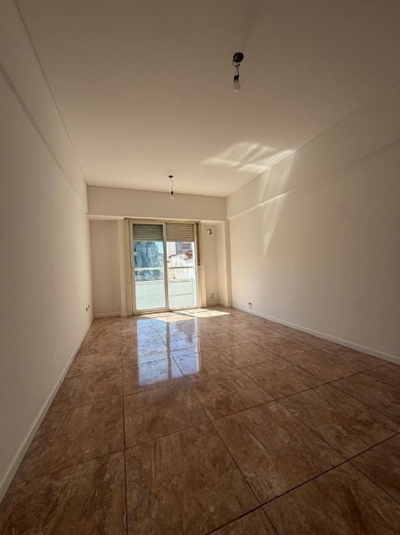 Foto de Departamento 2 Ambientes en Moron - Garcia Silva 1300, imagen 4