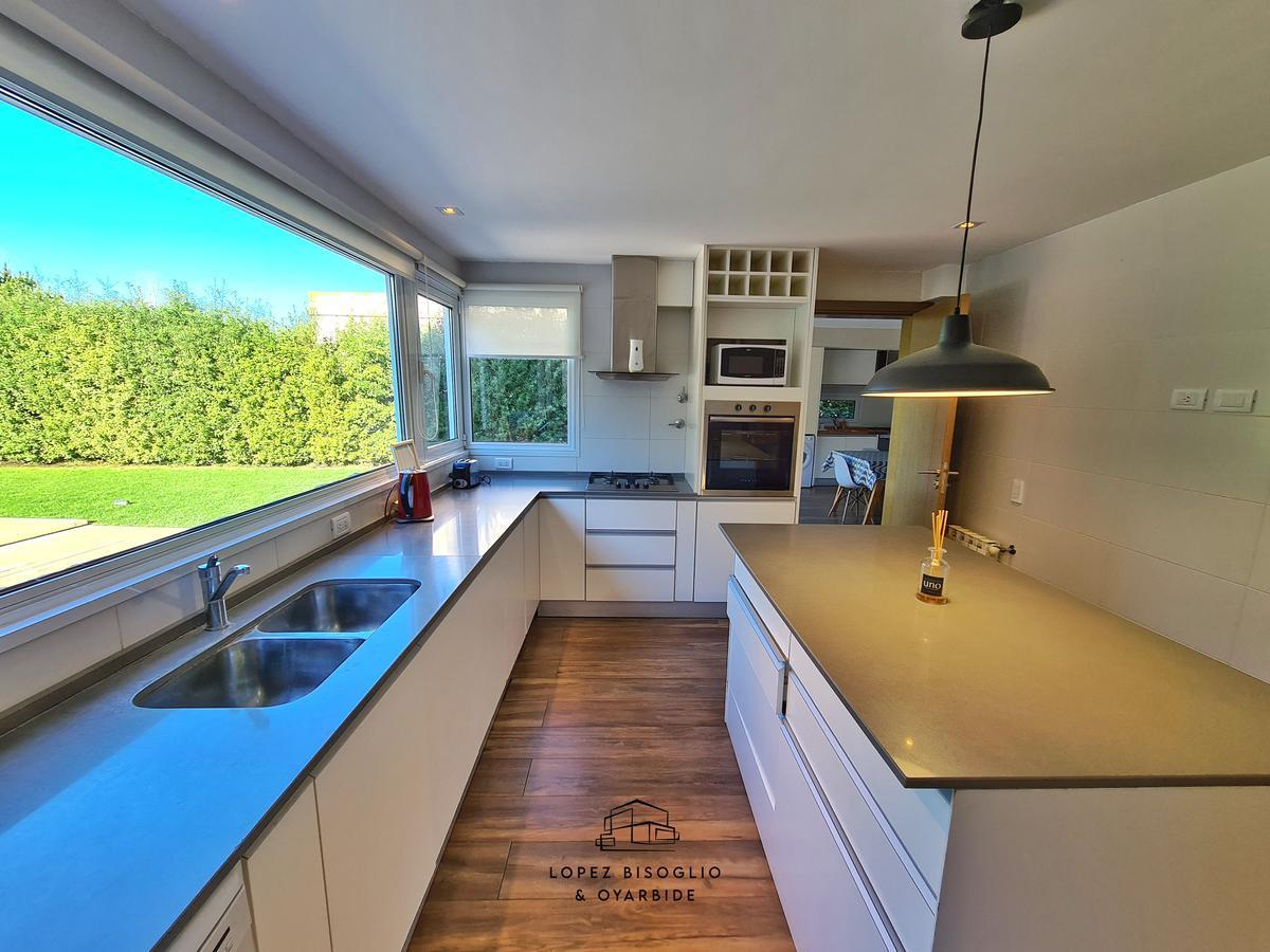 Foto de Casa 4 amb escritorio c/ Pisicina Climatizada - Rumenco, imagen 4
