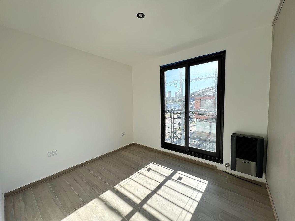 Venta de Departamentos 2 Ambientes a Estrenar - San Carlos 5