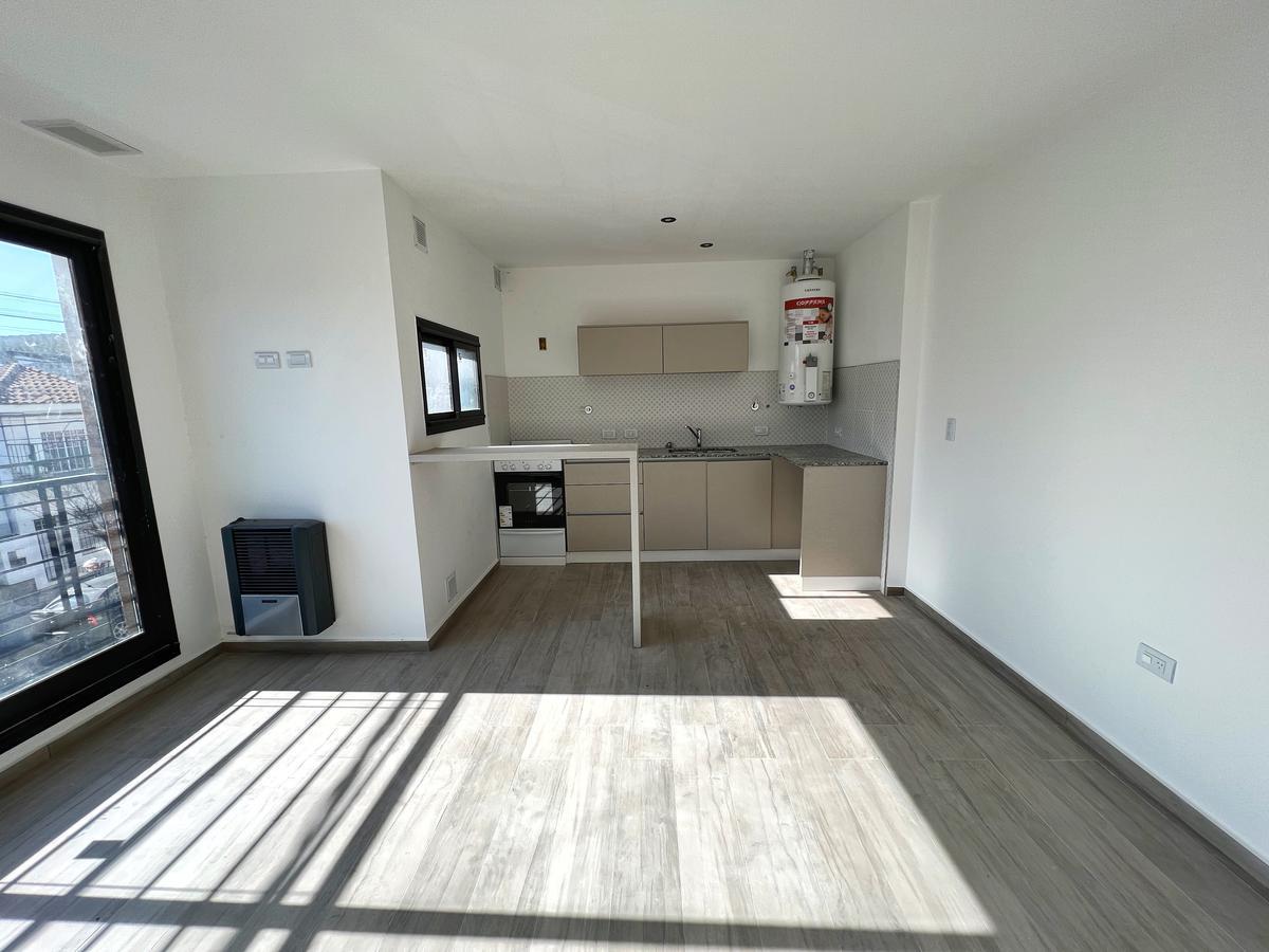 Venta de Departamentos 2 Ambientes a Estrenar - San Carlos 4