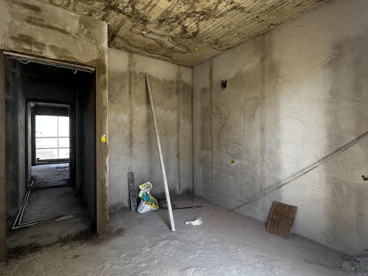 Venta de Depto en Pozo 4 Ambientes C/cochera - Zona Guemes 1
