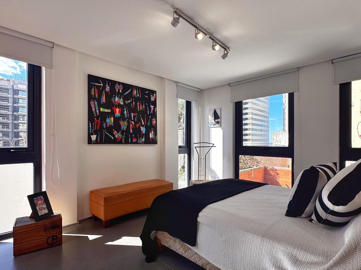 Foto de Venta departamento 3 ambientes con cochera - Playa Grande, imagen 2