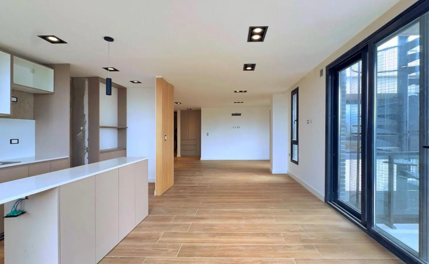 Venta de depto 3 amb c/ terraza propia, cochera doble y baulera - Barrio Chauvin 2