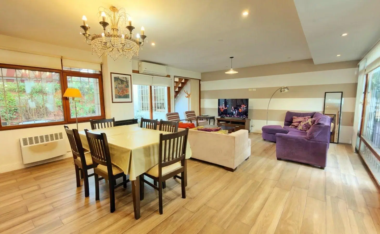 Venta de casa 4 ambientes con cochera doble - Barrio Playa grande 5
