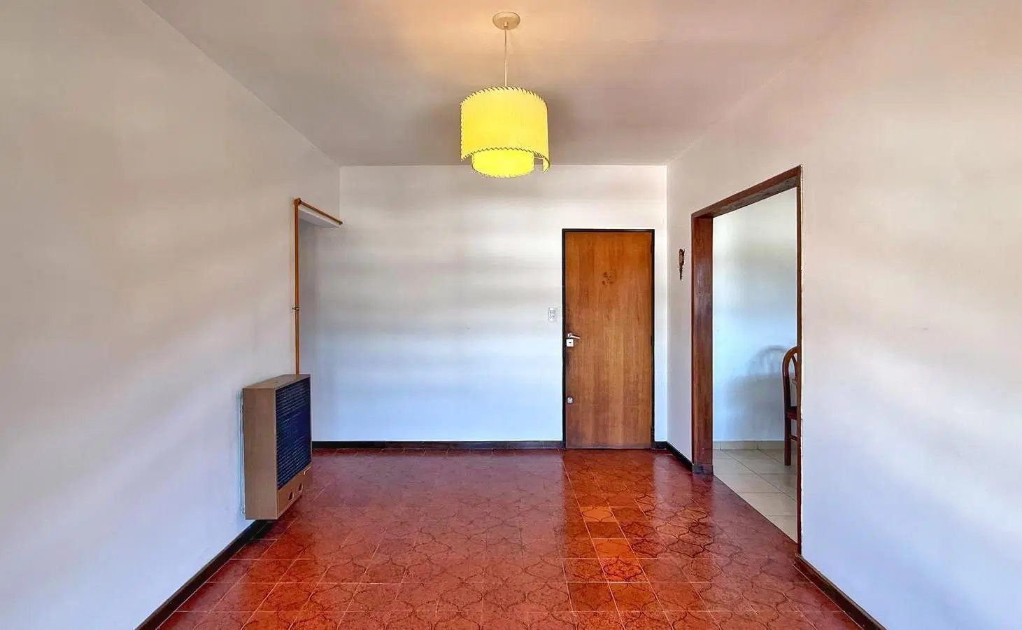 Venta Departamento 3 amb todo a la calle - San Jose 3