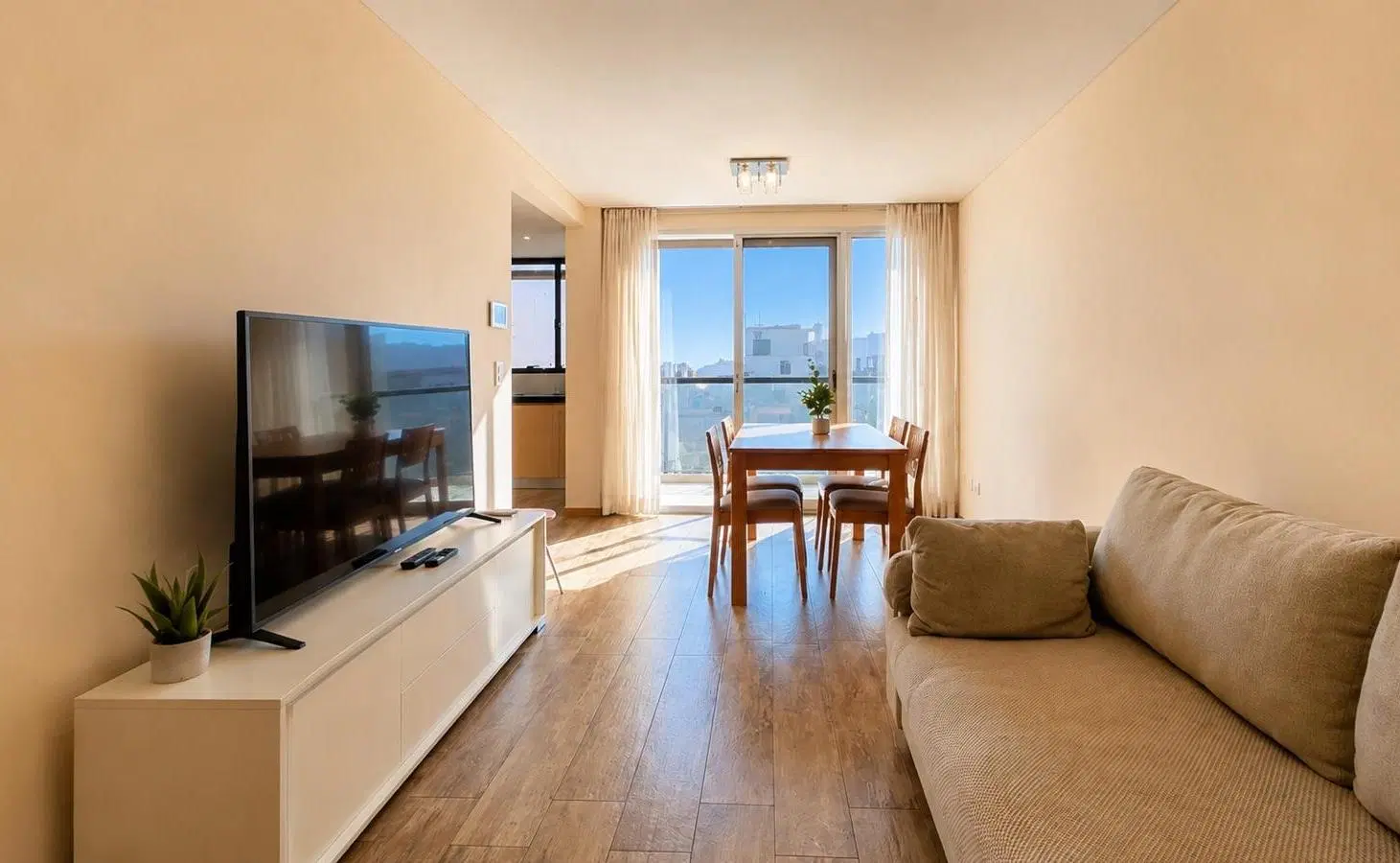 Venta semipiso 2 amb con cochera / Playa Grande 1