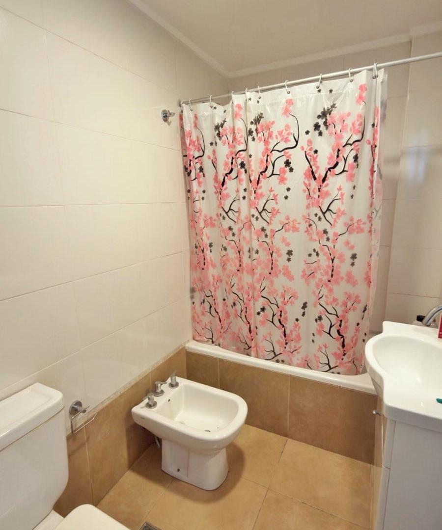 Foto de Alquiler departamento 3 amb Guemes, imagen 3
