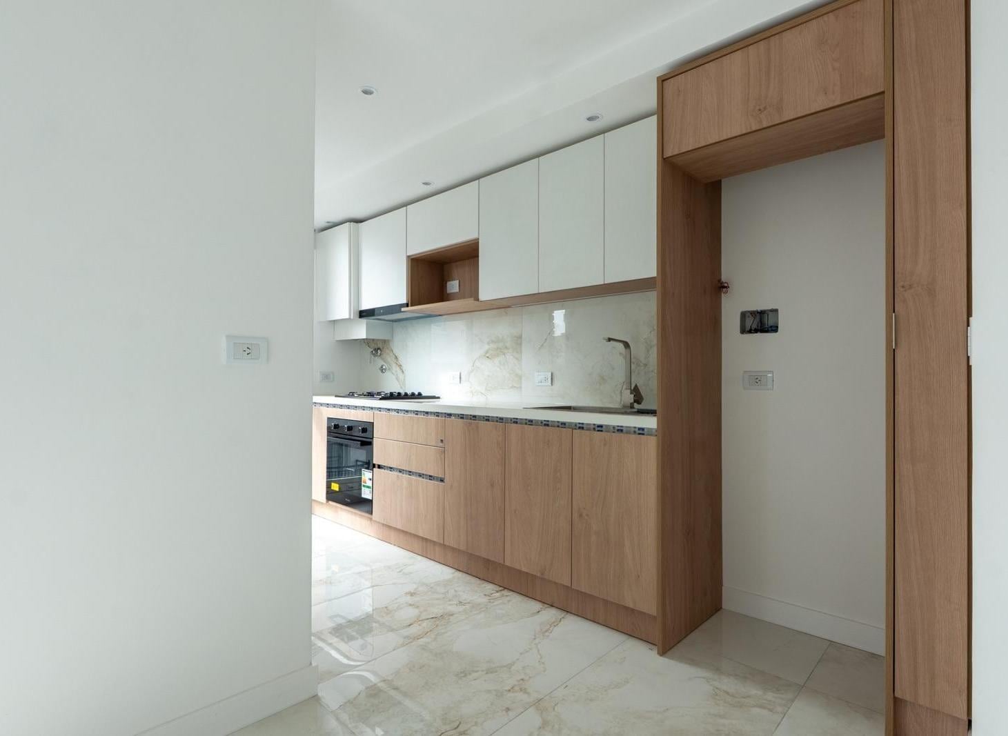 Foto de Venta de semipiso 3 amb a estrenar con cochera - Zona guemes, imagen 3