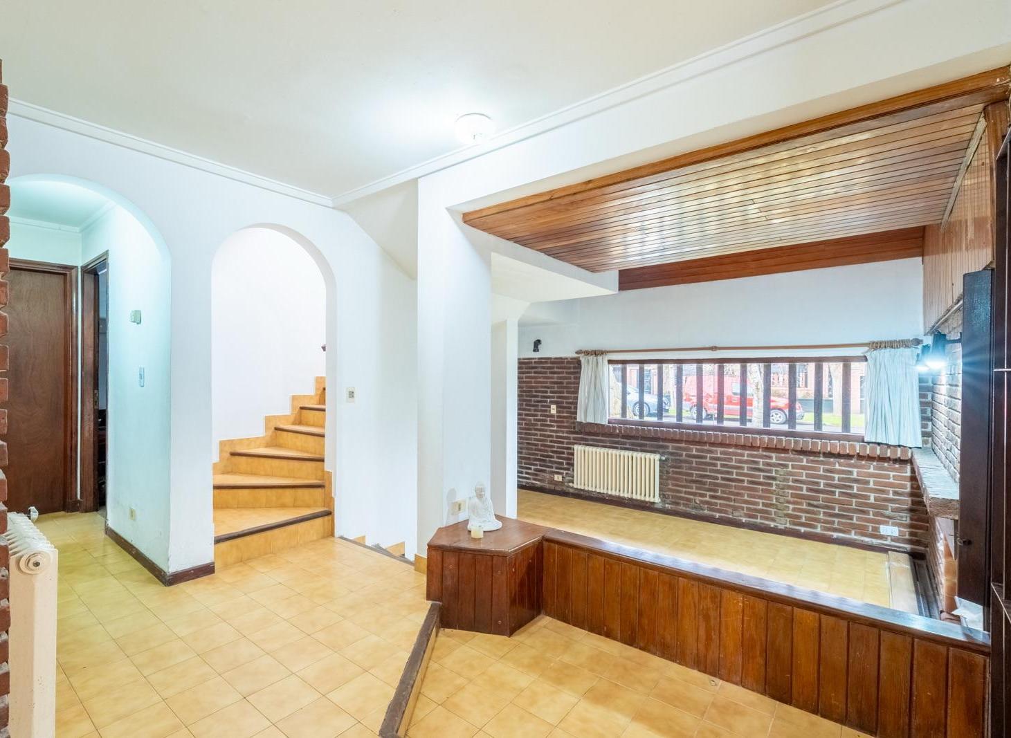 Foto de Venta de Casa 4 ambientes en Caisamar, imagen 4