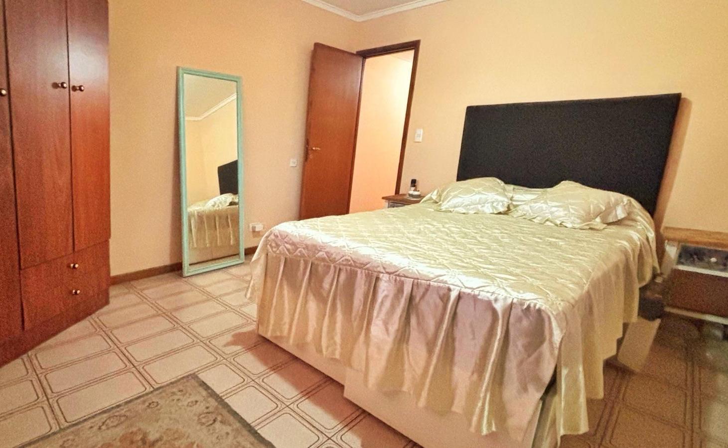 Foto de Venta casa 5 amb - Barrio Las Avenidas, imagen 3