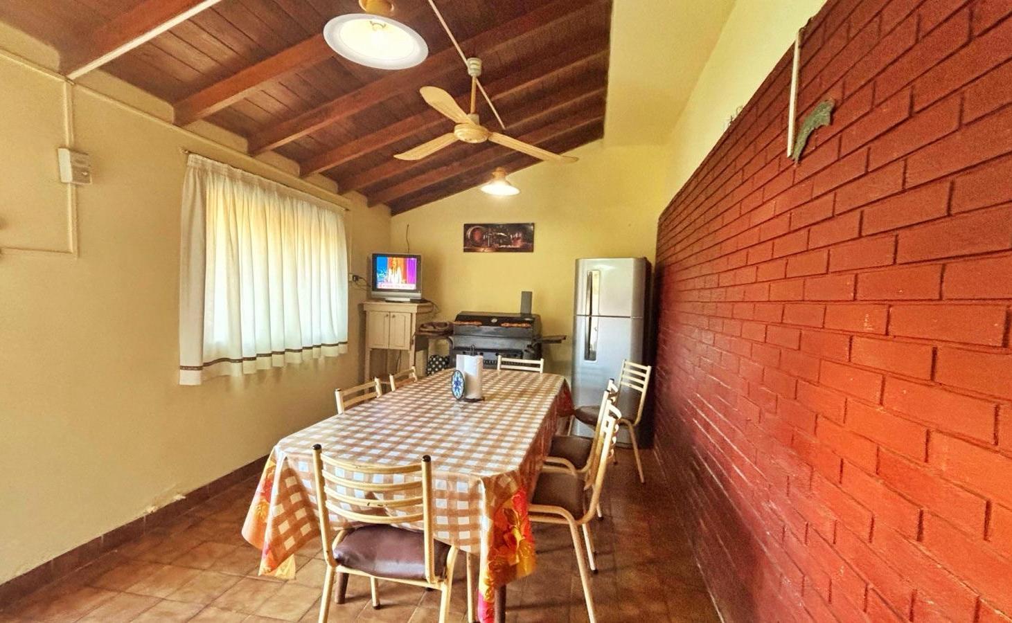 Foto de Venta casa 5 amb - Barrio Las Avenidas, imagen 2