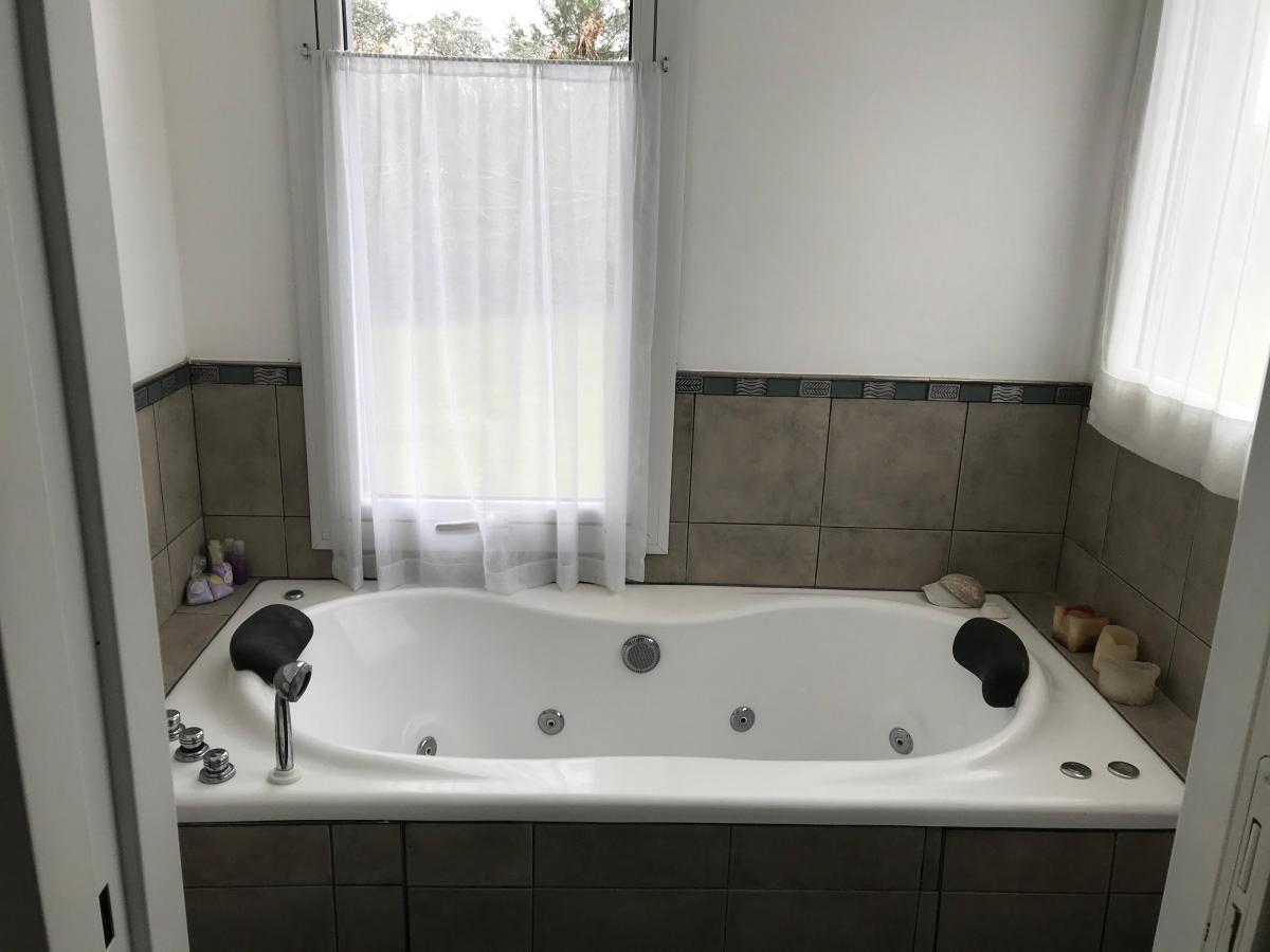 Foto de Venta en Chacras del Paraná increíble casa a la laguna Vivo aquí consúltame, imagen 5