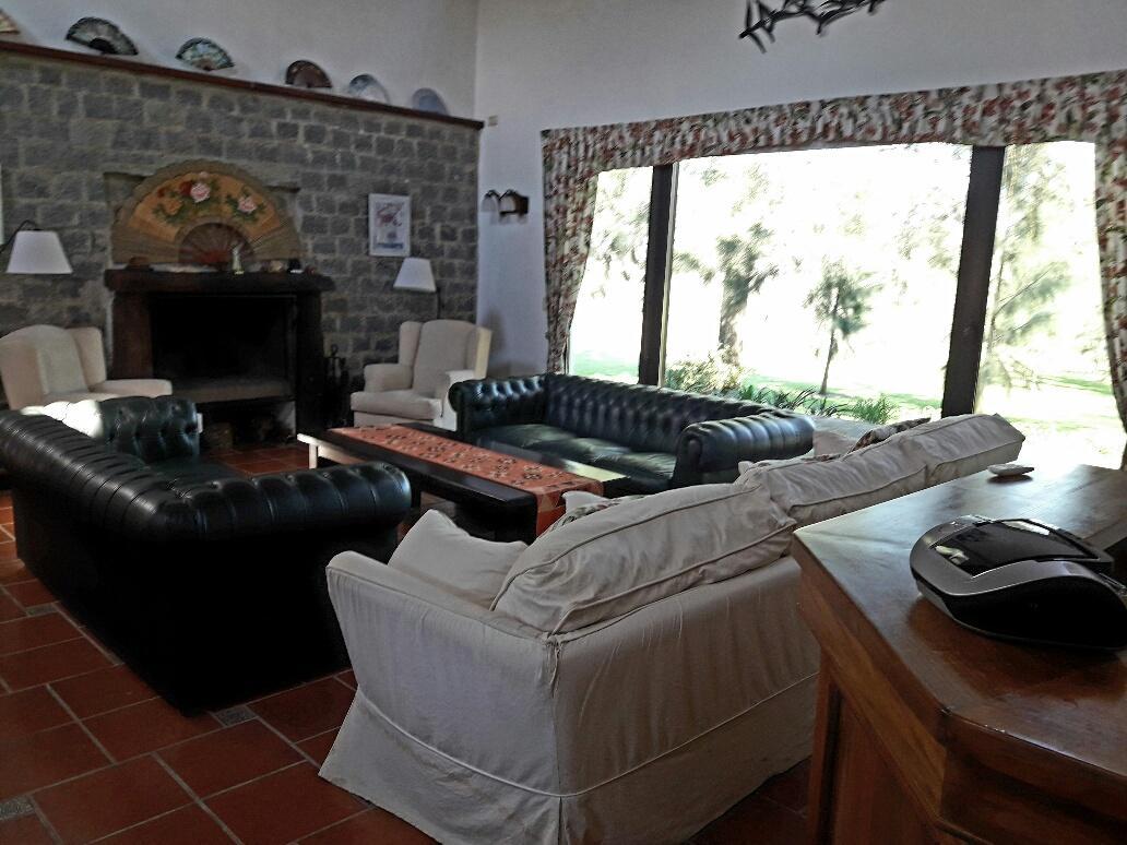 Casa en Puerto Panal de 4 dormitorios pileta