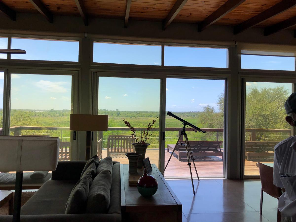 Foto de Majestuosa casa de diseño Vista al bañado Impecable para vivir ya, imagen 4