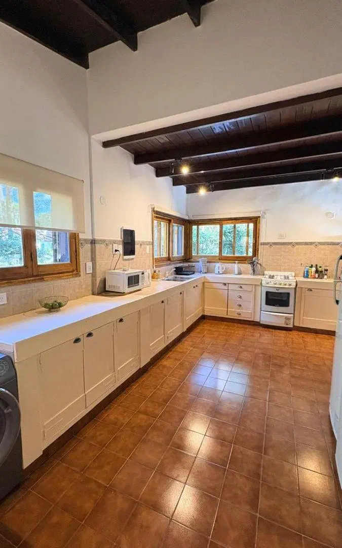 Excelente propiedad en venta en hermosa zona de Cariló 4