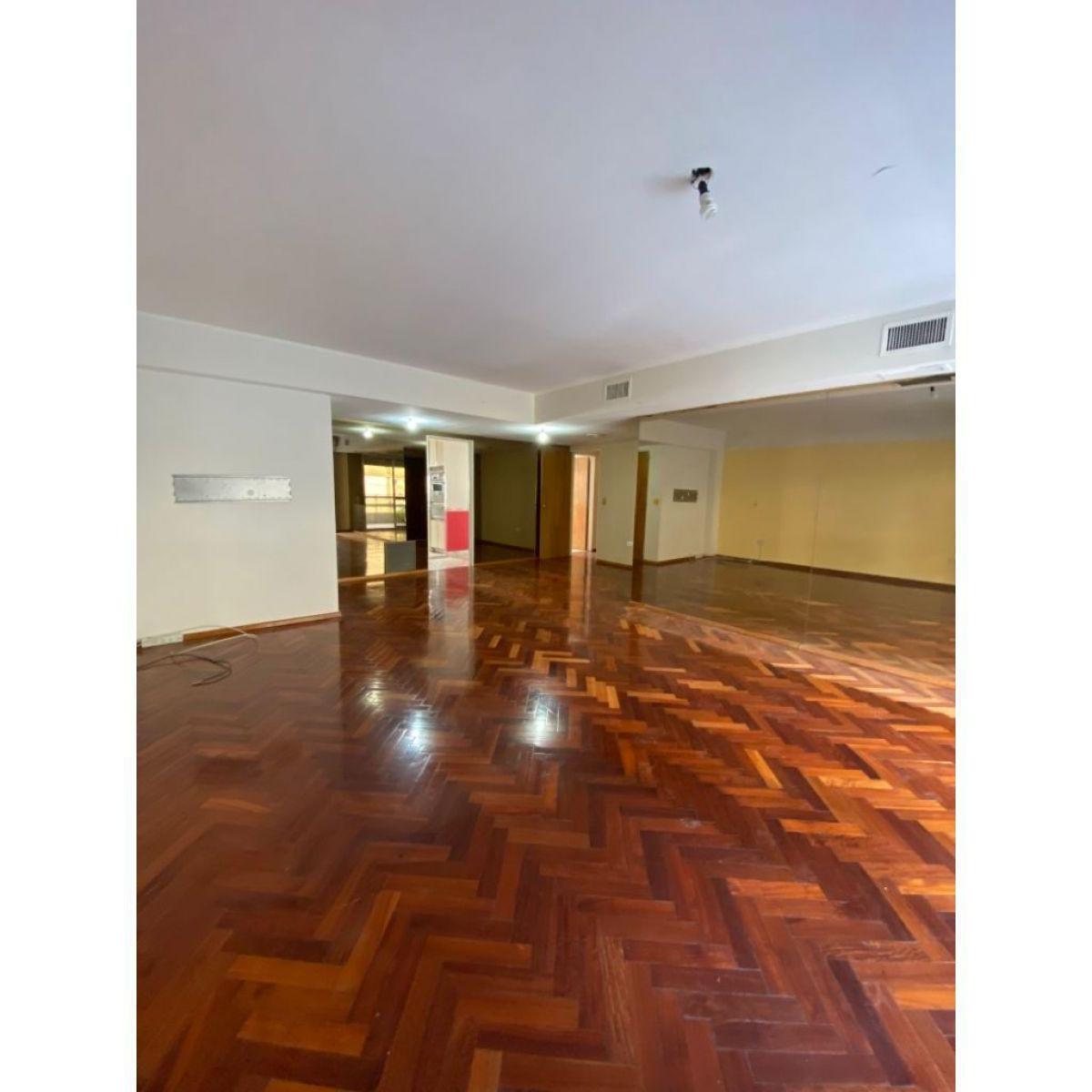 Venta Departamento 3 Dorm. 1