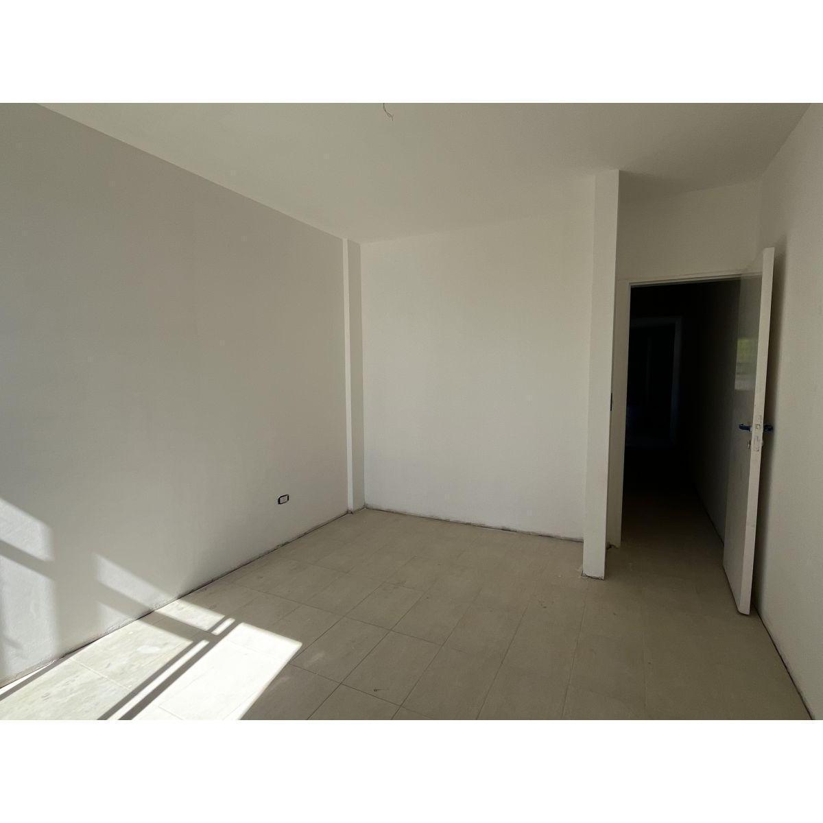 Departamento 2 Dorm. Baigorria con Cochera 4