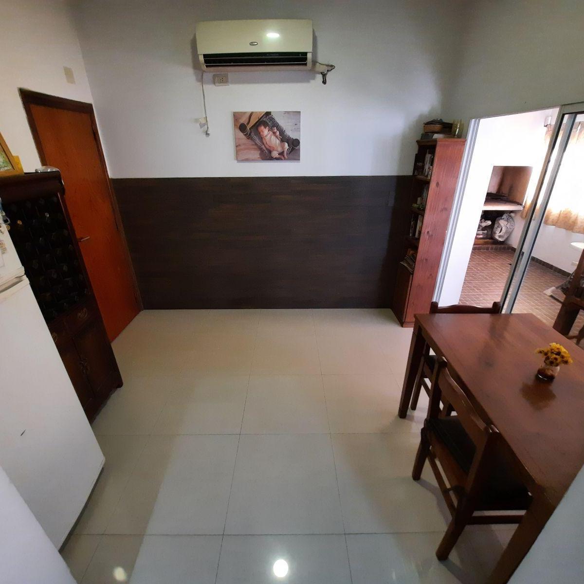 Foto de HERMOSA CASA - CONSTRUCCIÓN DE PRIMERA CALIDAD - DOS DORMITORIOS, imagen 5