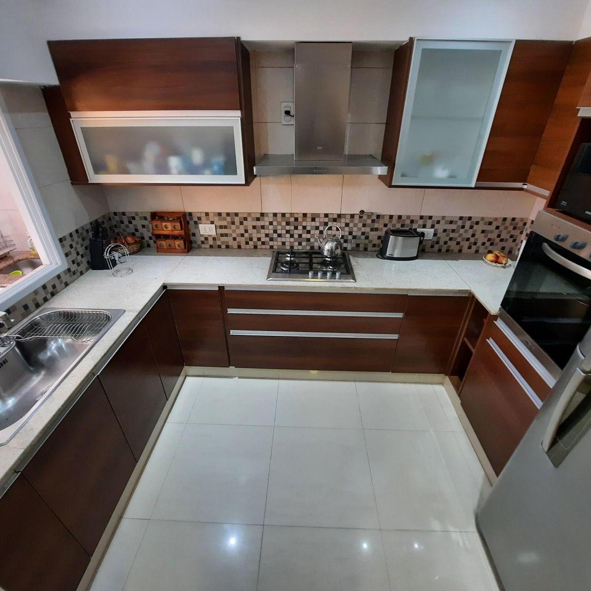 Foto de HERMOSA CASA - CONSTRUCCIÓN DE PRIMERA CALIDAD - DOS DORMITORIOS, imagen 3