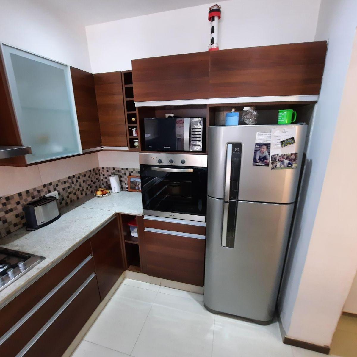 Foto de HERMOSA CASA - CONSTRUCCIÓN DE PRIMERA CALIDAD - DOS DORMITORIOS, imagen 2