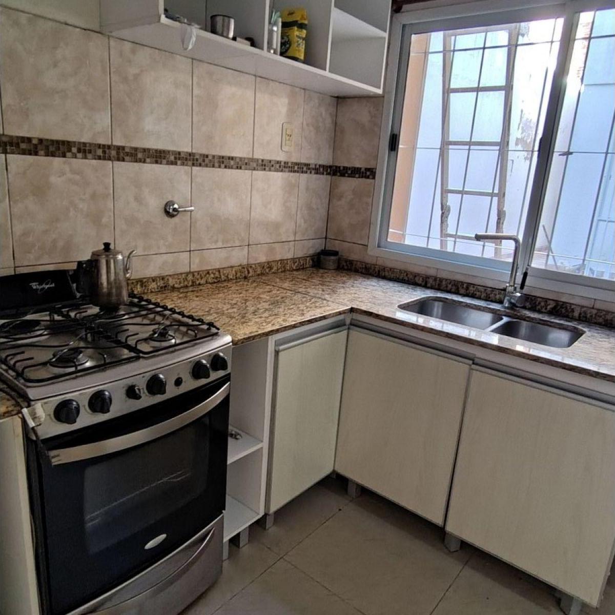 Departamento Pasillo 3 Dorm. - San Lorenzo 3200 3