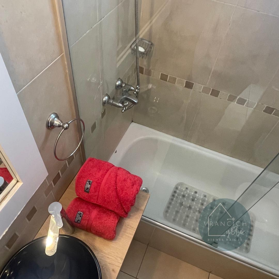Venta Departamento un Dormitorio Cochera Arroyito Quincho Arroyito 5