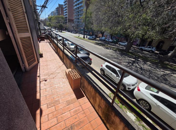 ALQUILER DOS DORM COMODIN PLANTA ALTA 3