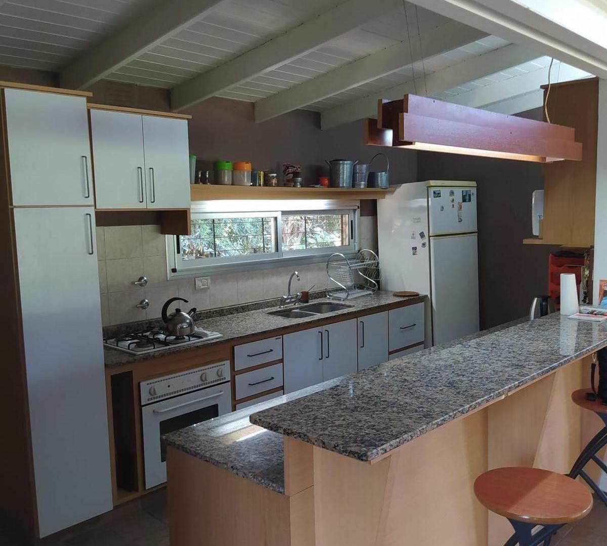 Foto de Casa 3 dormitorios y jardín en Funes, imagen 5