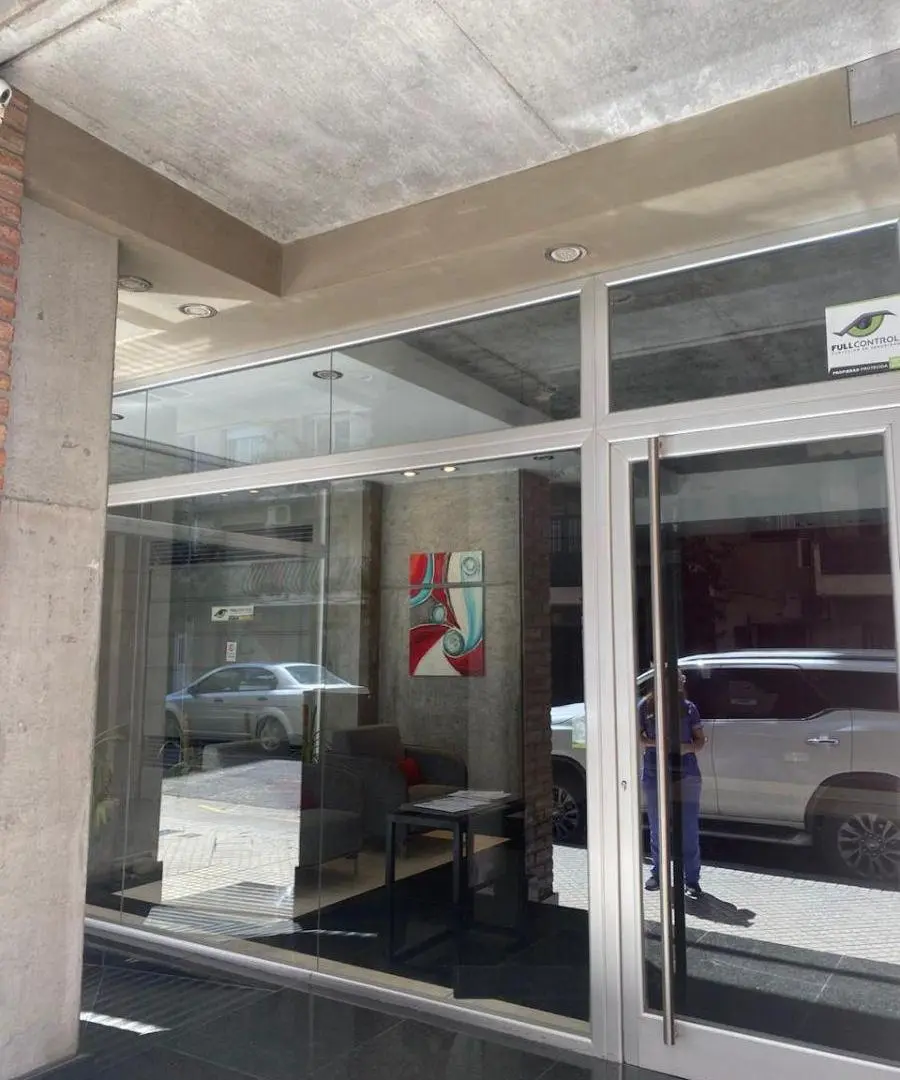 Departamento de 42 m² con 1 Dormitorio en venta zona Parque España 4