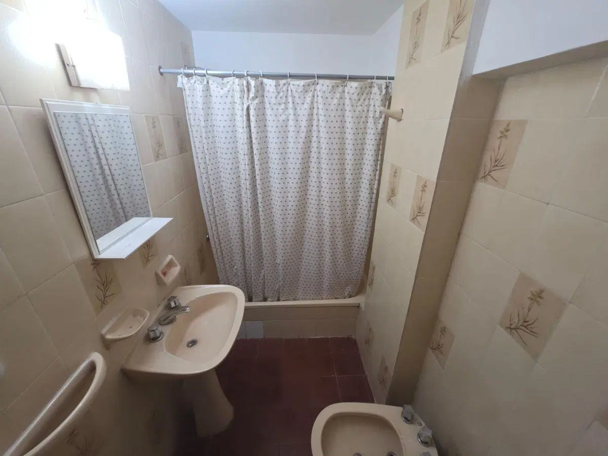 ALQUILER 1 DORM ZONA UNR CONTADOR 5