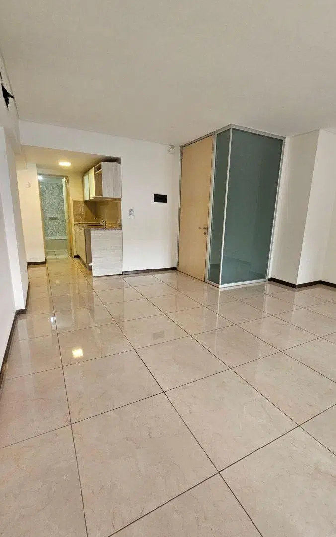 Oficina Comercial zona Lourdes 5