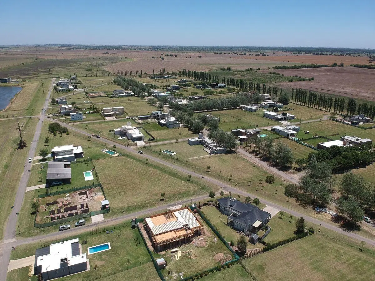 Terreno de 1035 m² en venta en Haras de Funes con financiacion 2