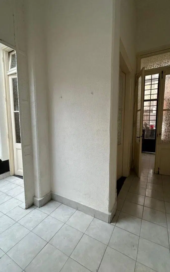 Propiedad Institucional en PB, patio y entrepiso | Doble Ingreso | Centro, Rosario 4