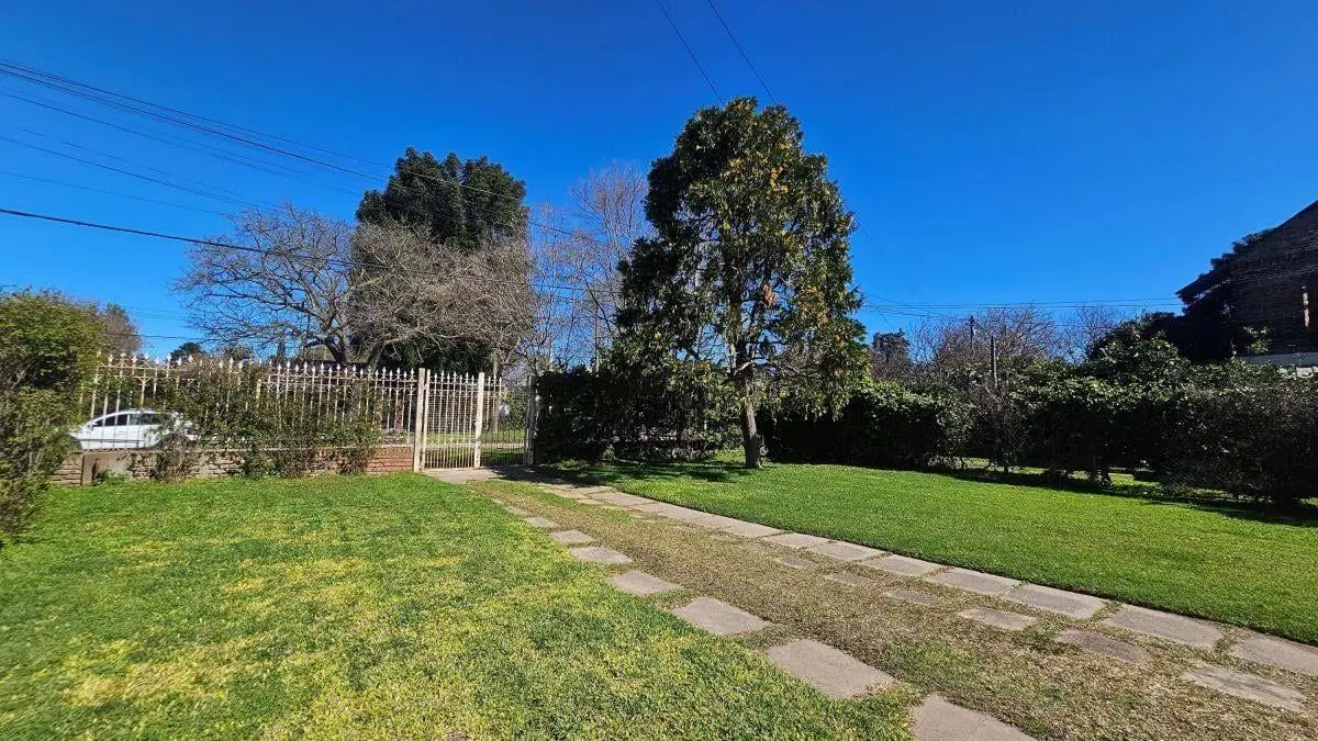Terreno de 1.230m2 en Fisherton 5