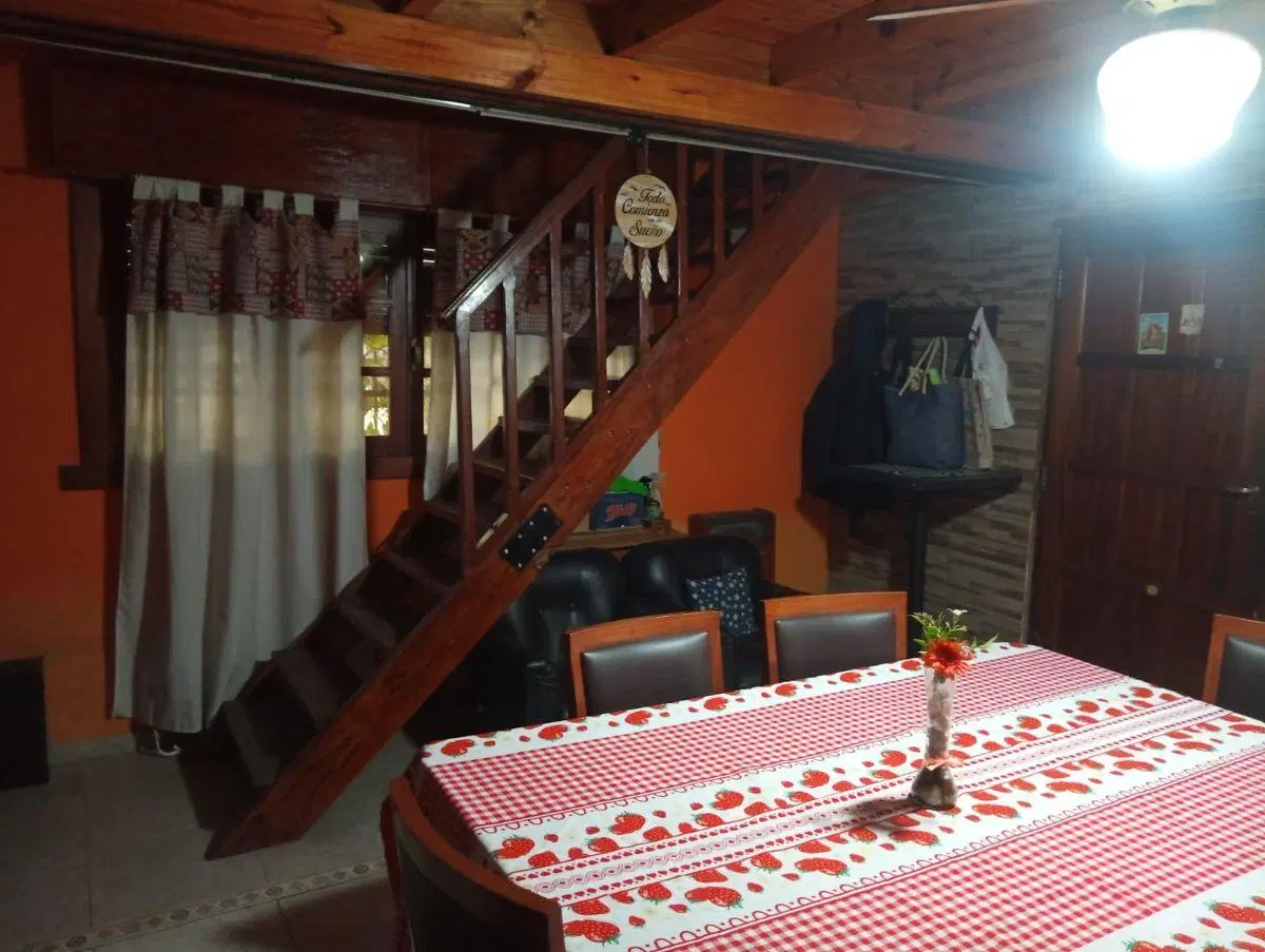 Casa 4 dormitorios | Cochera | Patio con pileta | Terraza | Saavedra 1770. 4